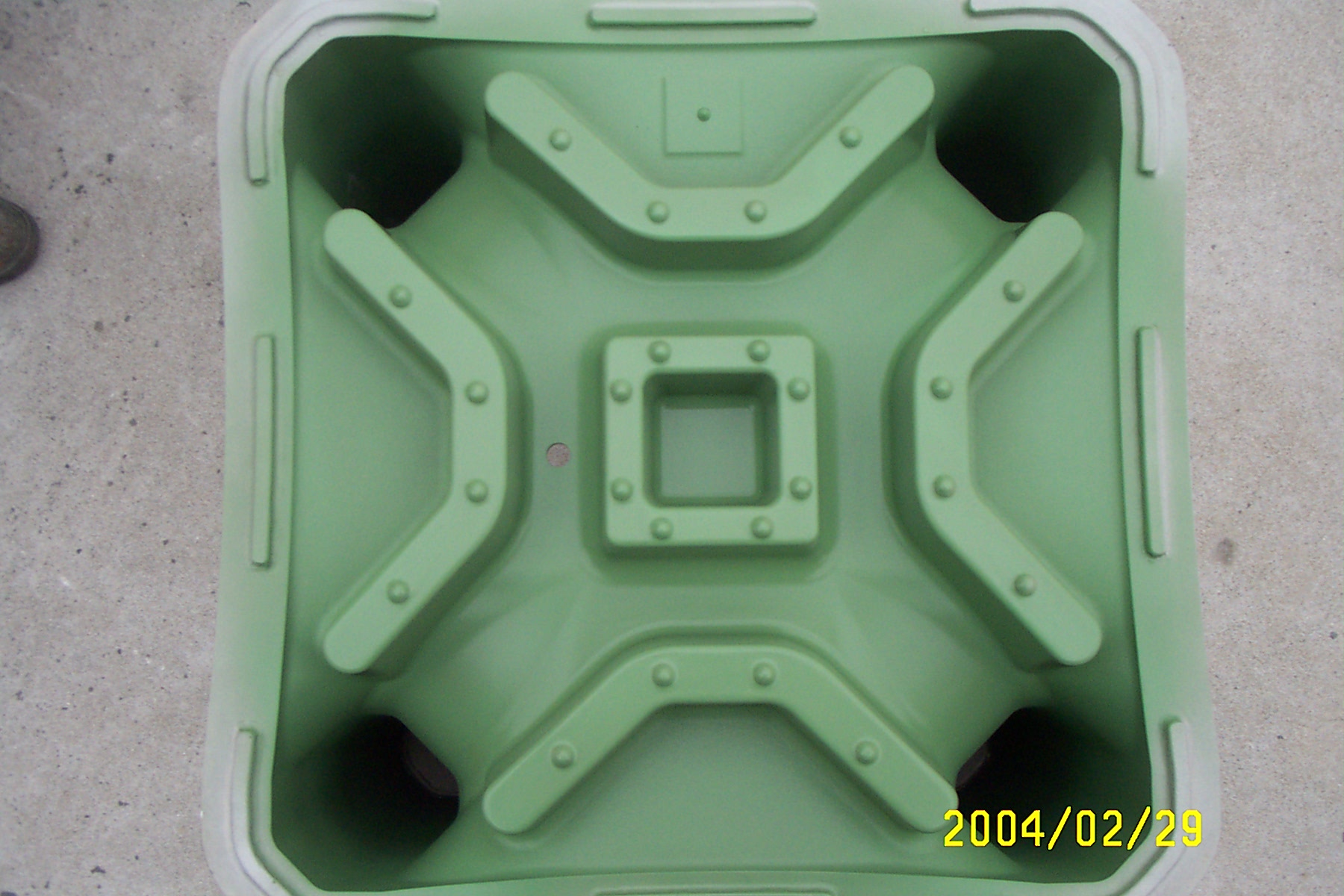 塑料凳子注塑模具特氟龙防粘易脱模喷涂 - 宏远特氟龙喷涂